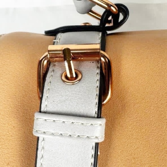 Authentic Rare Pixie Mood Metallic Cork Crossbody Bag- Vegan and discontinued - Picture 12 of 15